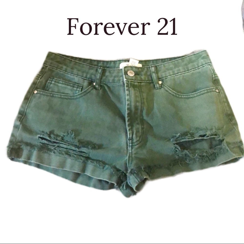 F21 | green jean shorts | 27